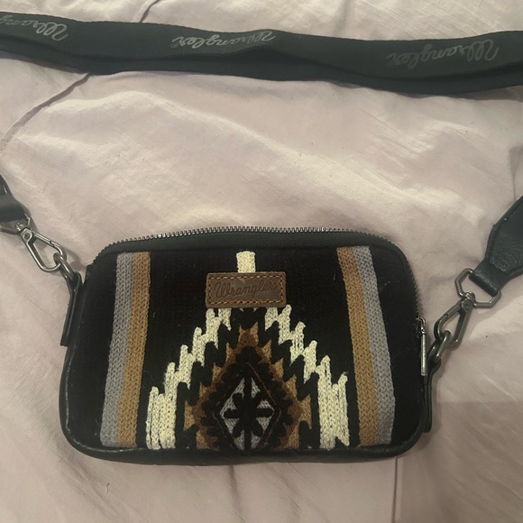 Wrangler Handbags - Wrangler Black Tapestry Crossbody/Belt Bag